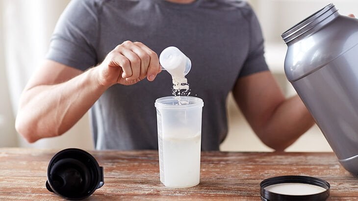 1. Protein Tozunun Kullanımı 2. En İyi Protein Tozu Seçme Rehberi 3. Protein Tozu ile Kas Geliştirme İpuçları Protein Tozu Nedir? Doğru Ürün Nasıl Seçilir? Protein Tozunun Vücuttaki İşlevi -Protein Tozu ve Hızlı İyileşme Süreci -Whey Protein Isolate Nasıl